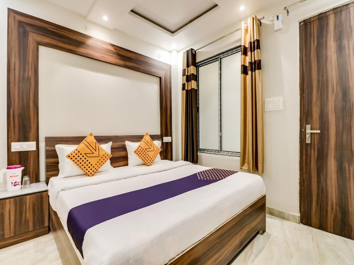 Spot On 69549 Hotel Shri Ram Kashi Muthiganj Exteriér fotografie